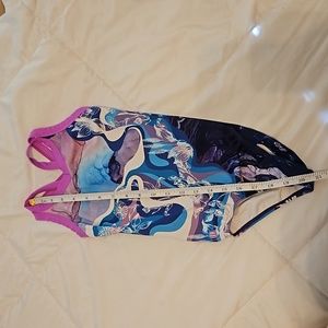 Girls gymnastics dance leo 💜 size 8